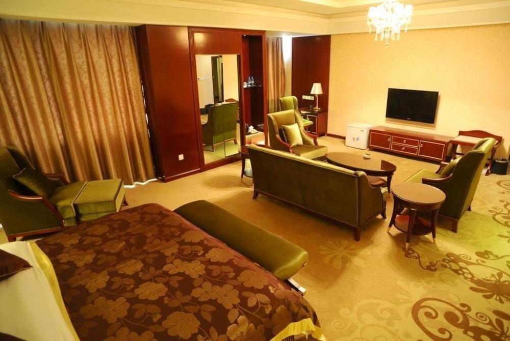 Gansu International Hotel Lanzhou Exterior photo